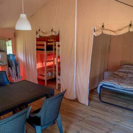 אוהל מפואר Safaritent At Camping Prima *